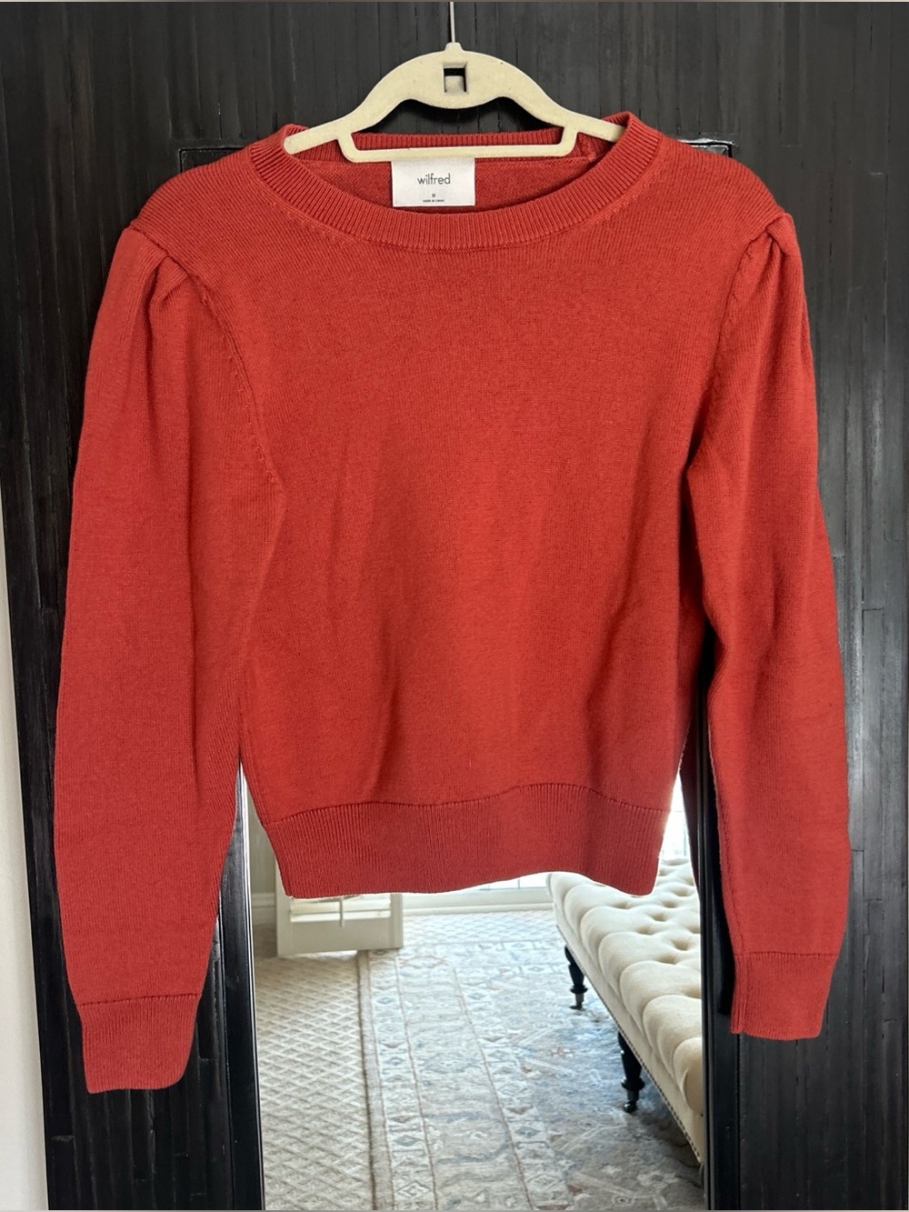 Wilfred Sweater Women’s Sz M Orange 100% Merino Wool Knit Cropped Pullover Fall